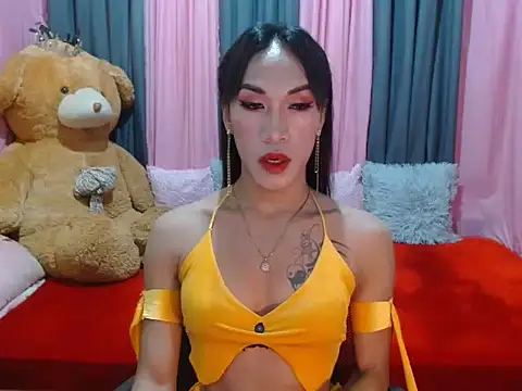 Snapshot of xxSexyBitch69xx chatting on March 19, 8:12 am xxSexyBitch69xx online show from March 19, 8:12 am