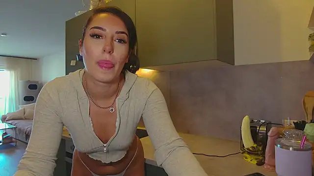 SissiVienna online show from November 5, 1:03 pm