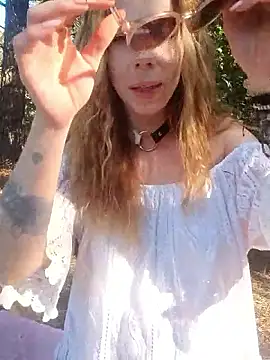 OnnaaH online show from October 18, 1:57 pm