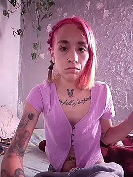 Snapshot of fablob23 chatting on March 3, 5:20 pm fablob23 online show from March 3, 5:20 pm