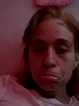 Snapshot of fablob23 chatting on March 22, 1:12 pm fablob23 online show from March 22, 1:12 pm