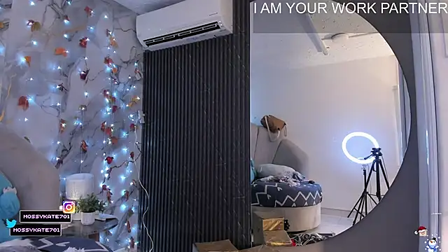 Katemoss70 online show from December 21, 12:40 pm