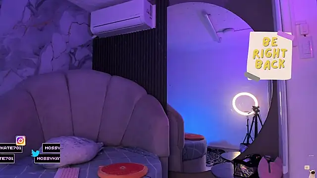 Katemoss70 online show from February 27, 12:38 pm