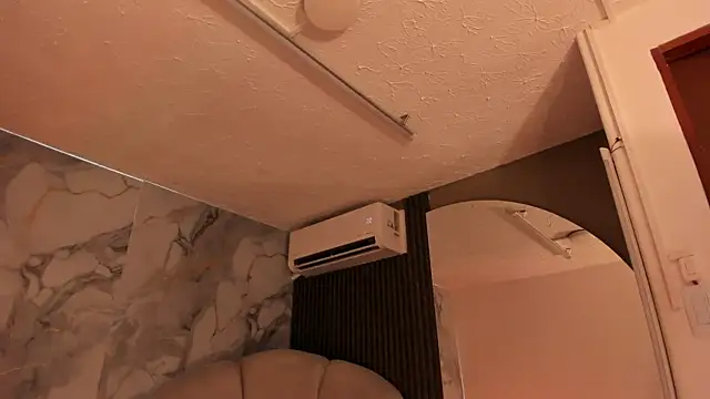 Katemoss70 online show from April 19, 12:17 pm