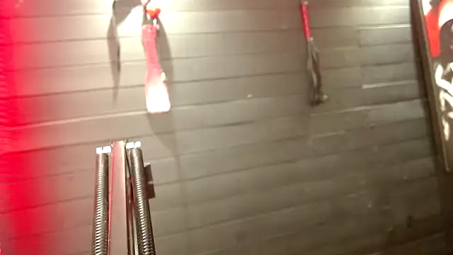 Snapshot of agatha_prime chatting on November 16, 1:32 am agatha prime online show from November 16, 1:32 am