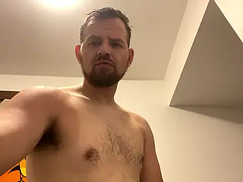 Snapshot of blueeyes3W chatting on December 3, 3:59 am blueeyes3W online show from December 3, 3:59 am