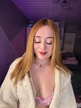 Sam Thompsoon  online show from March 20, 3:40 am