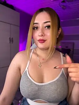 Sam Thompsoon  online show from November 7, 2:16 am