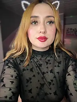 Sam Thompsoon  online show from October 31, 3:47 am