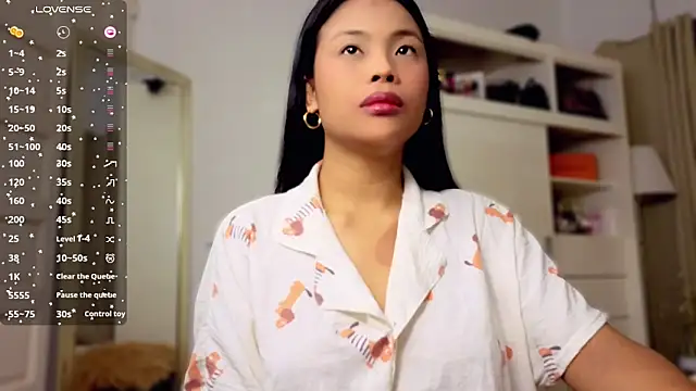 Snapshot of venusangelicxx chatting on February 22, 5:03 pm venusangelicxx online show from February 22, 5:03 pm