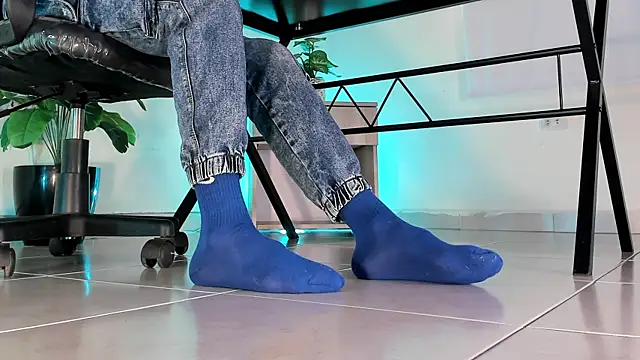 ArchieCollins online show from December 15, 9:09 pm