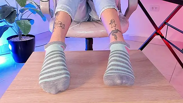 ArchieCollins online show from December 1, 9:26 pm