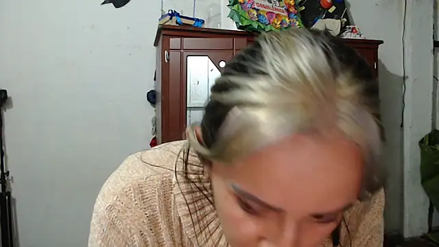 DeepAnal07 online show from December 18, 4:17 am