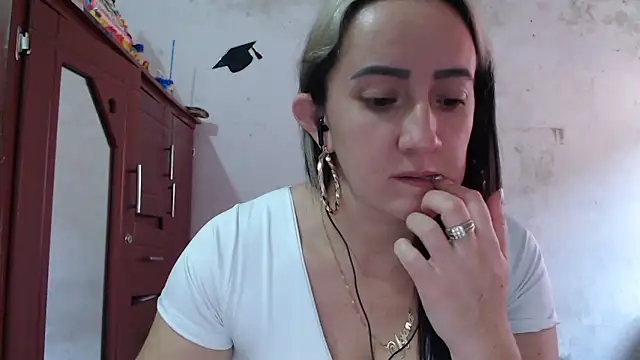 DeepAnal07 online show from February 13, 4:18 pm