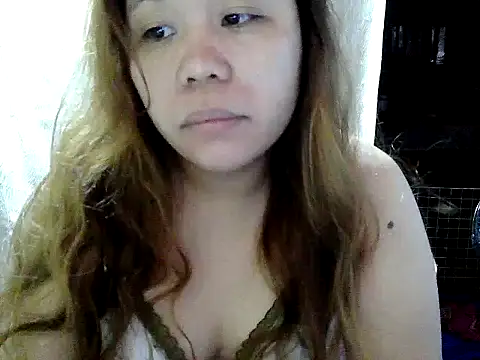 Snapshot of hotcastlexxx chatting on June 19, 10:04 pm hotcastlexxx online show from June 19, 10:04 pm