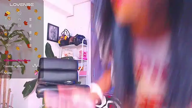 Hotgiirl 1 online show from February 5, 9:43 pm