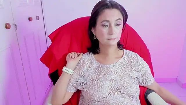 danielahot66 online show from February 16, 6:12 am