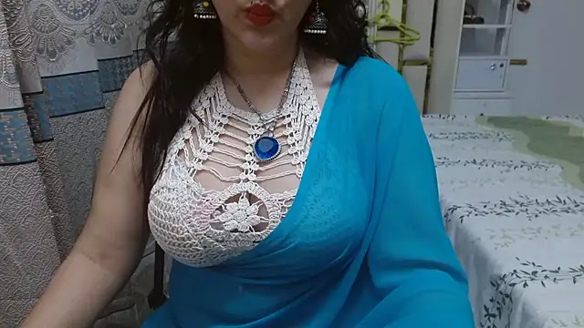 Snapshot of Lovelywife786 chatting on November 15, 4:00 pm Lovelywife786 online show from November 15, 4:00 pm