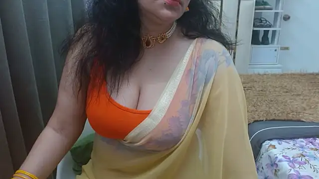 Lovelywife786 online show from February 6, 5:53 pm