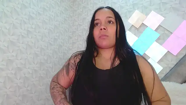 EmilyQueen3x online show from September 23, 2:13 pm