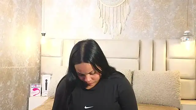 EmilyQueen3x online show from May 11, 2:29 pm