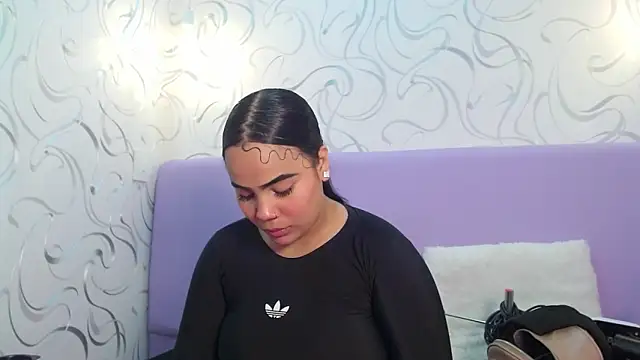 EmilyQueen3x online show from October 12, 1:34 pm