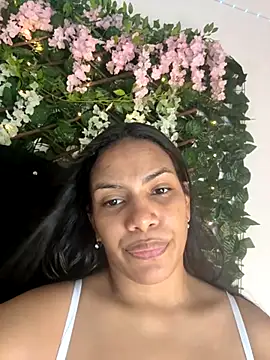 ArielleMillerr online show from October 15, 5:32 pm