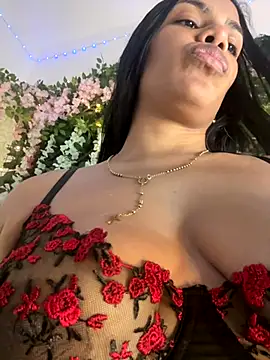 ArielleMillerr online show from October 11, 5:25 pm