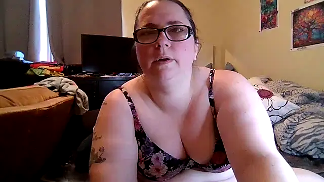 Snapshot of newfieocean chatting on December 20, 8:33 pm newfieocean online show from December 20, 8:33 pm