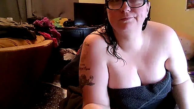 newfieocean online show from November 11, 2:28 am