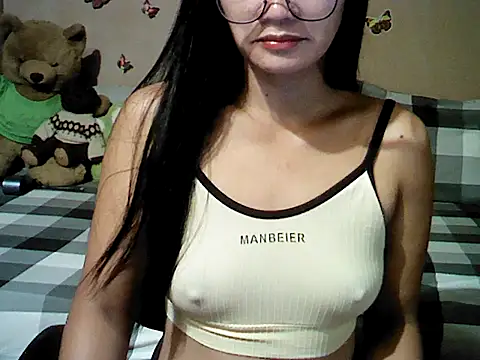 Snapshot of Mia_Rein chatting on February 24, 10:38 am Mia Rein online show from February 24, 10:38 am