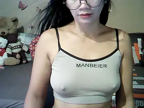 Snapshot of Mia_Rein chatting on July 7, 12:57 am Mia Rein online show from July 7, 12:57 am