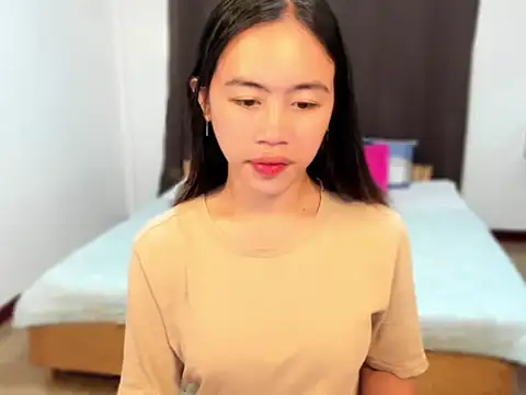 Snapshot of Emma_Jones88 chatting on September 17, 5:26 pm Emma Jones88 online show from September 17, 5:26 pm