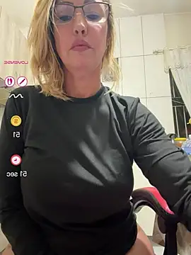 RAIRAsexy online show from July 14, 2:05 am