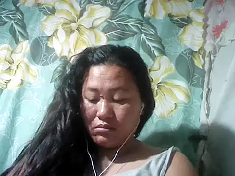 Snapshot of Sexyhorney4u chatting on March 2, 7:41 pm Sexyhorney4u online show from March 2, 7:41 pm