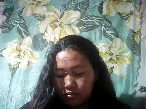 Snapshot of Sexyhorney4u chatting on February 12, 12:37 am Sexyhorney4u online show from February 12, 12:37 am