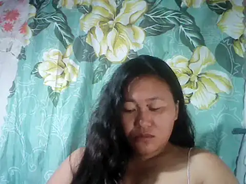 Snapshot of Sexyhorney4u chatting on March 22, 7:31 pm Sexyhorney4u online show from March 22, 7:31 pm