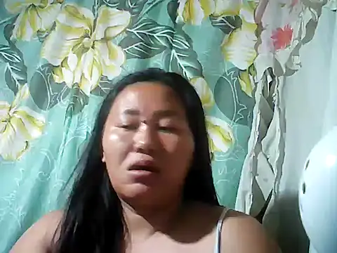 Snapshot of Sexyhorney4u chatting on October 17, 8:10 pm Sexyhorney4u online show from October 17, 8:10 pm