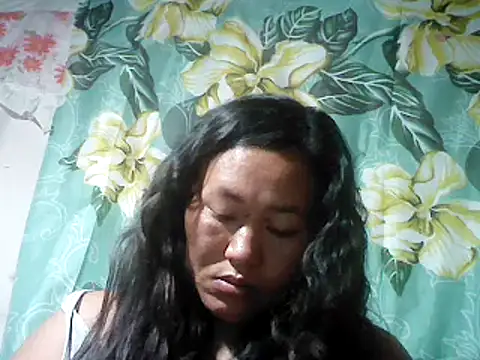 Snapshot of Sexyhorney4u chatting on February 9, 1:03 pm Sexyhorney4u online show from February 9, 1:03 pm