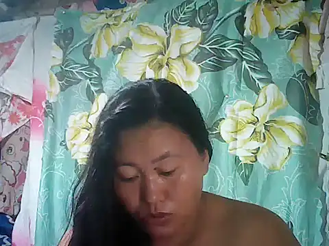 Snapshot of Sexyhorney4u chatting on September 15, 5:24 pm Sexyhorney4u online show from September 15, 5:24 pm