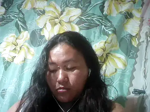 Snapshot of Sexyhorney4u chatting on February 25, 6:03 am Sexyhorney4u online show from February 25, 6:03 am