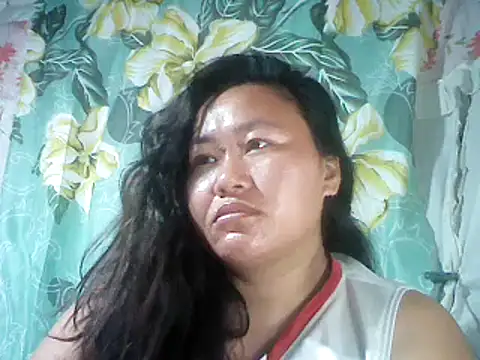 Snapshot of Sexyhorney4u chatting on March 18, 9:32 pm Sexyhorney4u online show from March 18, 9:32 pm