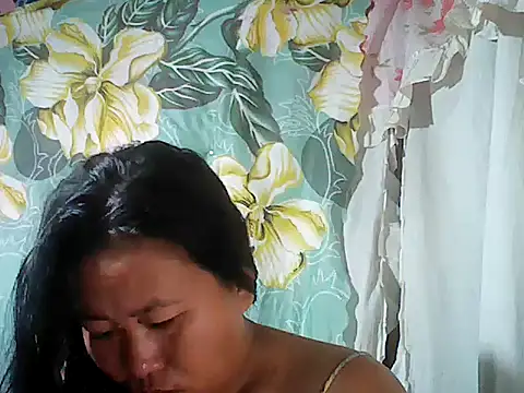 Sexyhorney4u online show from November 18, 10:02 pm