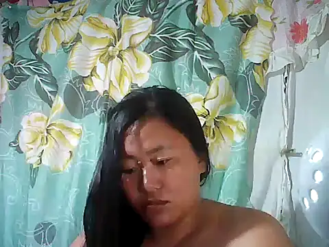 Snapshot of Sexyhorney4u chatting on October 9, 7:03 pm Sexyhorney4u online show from October 9, 7:03 pm
