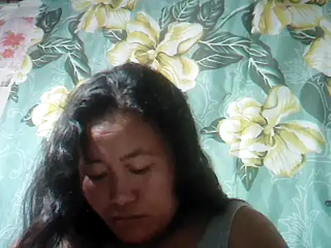 Snapshot of Sexyhorney4u chatting on February 24, 3:20 pm Sexyhorney4u online show from February 24, 3:20 pm