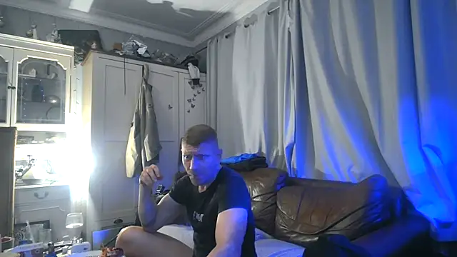 Snapshot of iamsex6969 chatting on November 2, 12:59 am iamsex6969 online show from November 2, 12:59 am