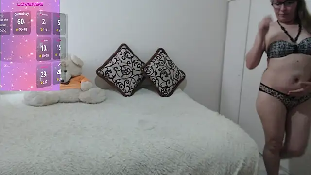 MargotLot online show from April 4, 9:49 am