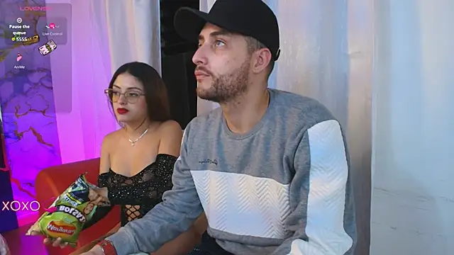 Snapshot of Pleasure_Vibes23 chatting on October 8, 11:16 pm Pleasure Vibes23 online show from October 8, 11:16 pm