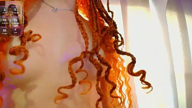 Snapshot of Pleasure_Vibes23 chatting on December 4, 1:21 pm Pleasure Vibes23 online show from December 4, 1:21 pm