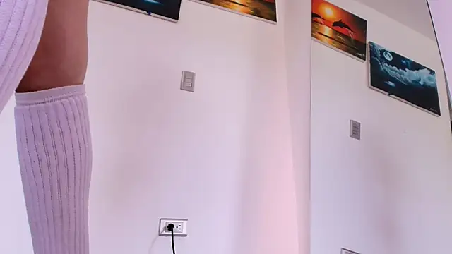 Snapshot of Pleasure_Vibes23 chatting on October 17, 3:36 pm Pleasure Vibes23 online show from October 17, 3:36 pm